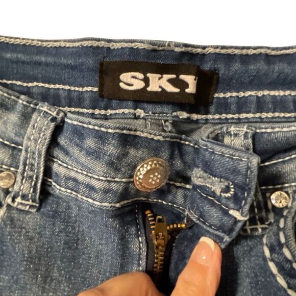 SKY Ladie’s Classic Bling Pockets Bootcut Jeans - Picture 2 of 13